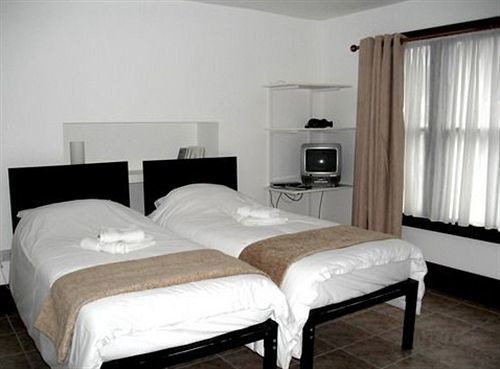 Breeze Guest House Bootle  Exteriér fotografie