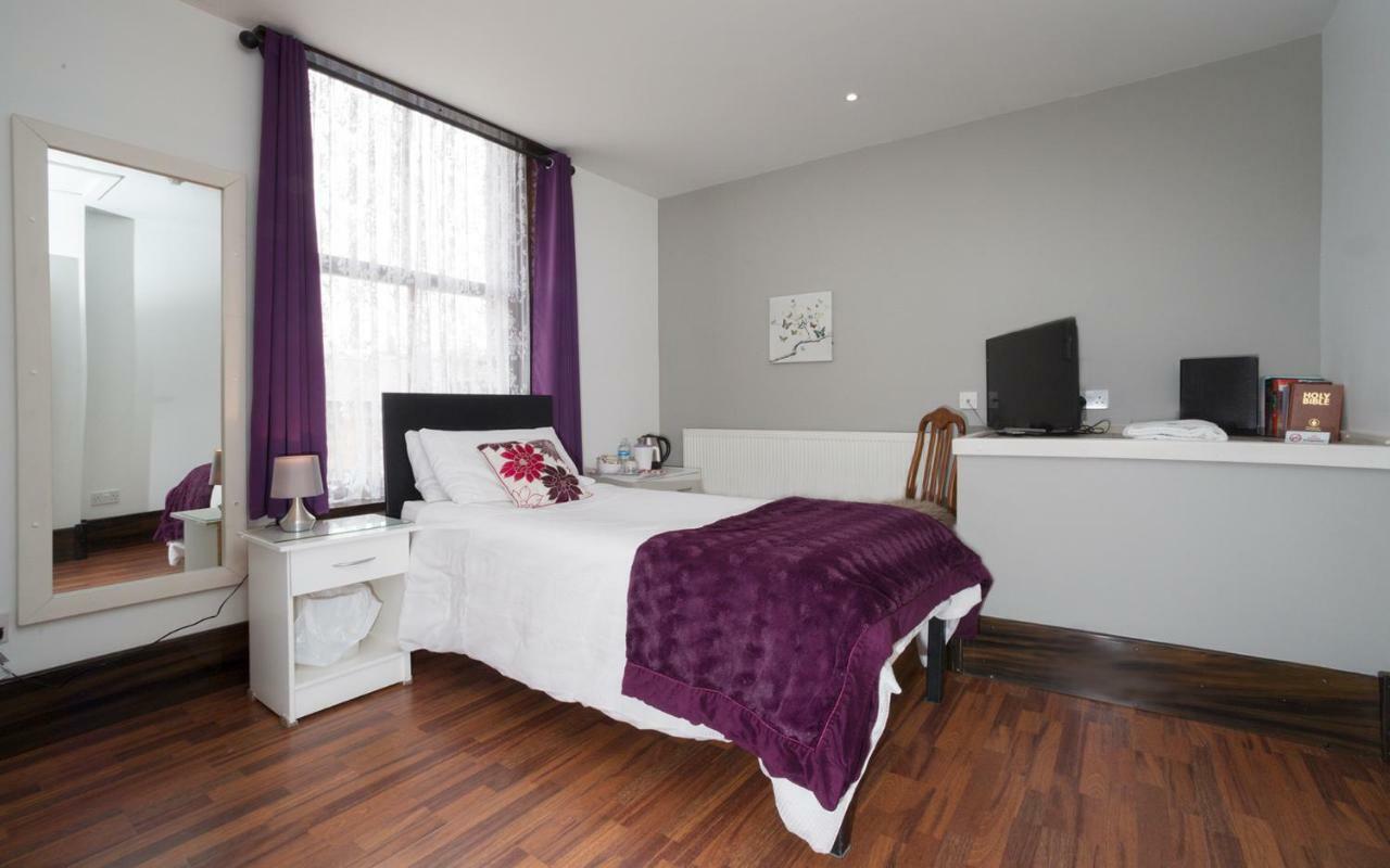 Breeze Guest House Bootle  Exteriér fotografie