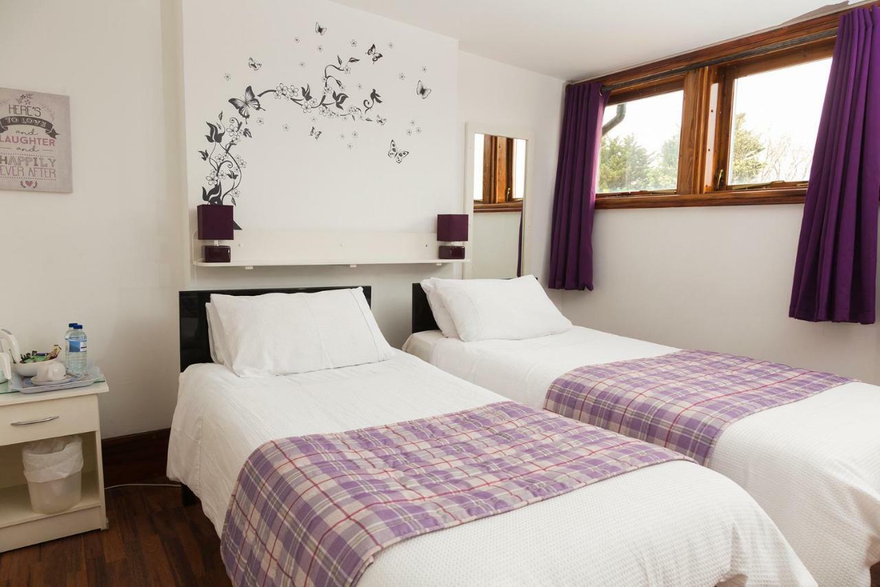 Breeze Guest House Bootle  Exteriér fotografie